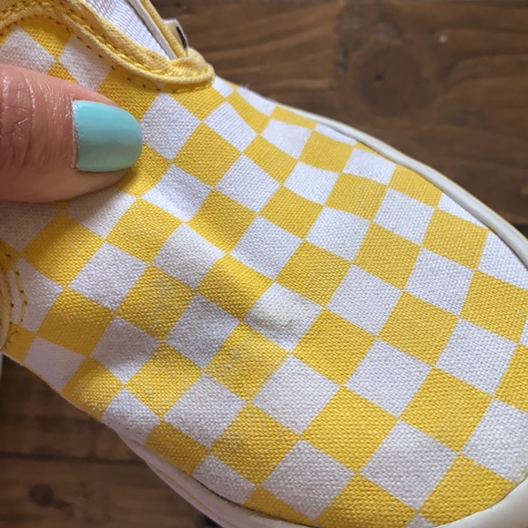 Vans - Picture 2 of 3